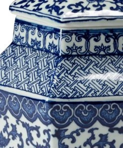 DECOR Chelsea House Tower Vase