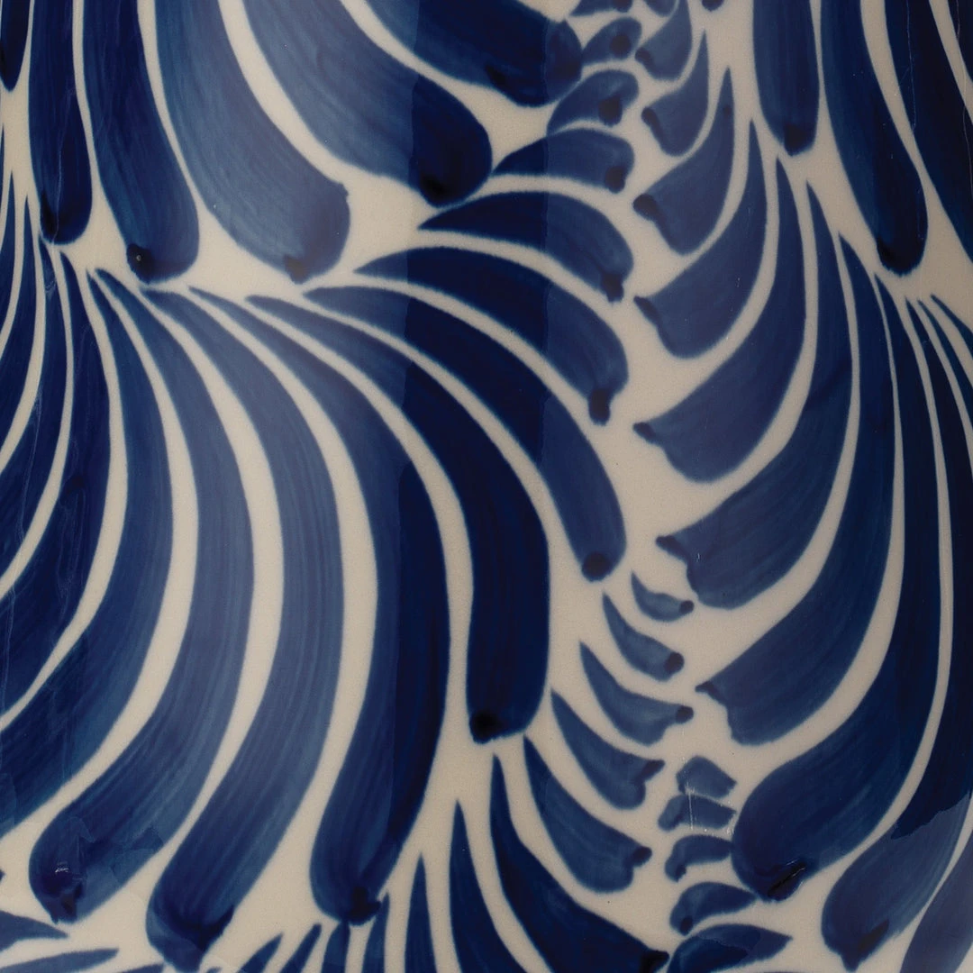 Jamie Young Santa Barbara Table Lamp In Blue And White Ceramic With Classic Open Cone Shade In Sea Salt Linen Table Lamps 4 Jamie Young Santa Barbara Table Lamp In Blue And White Ceramic With Classic Open Cone Shade In Sea Salt Linen Table Lamps