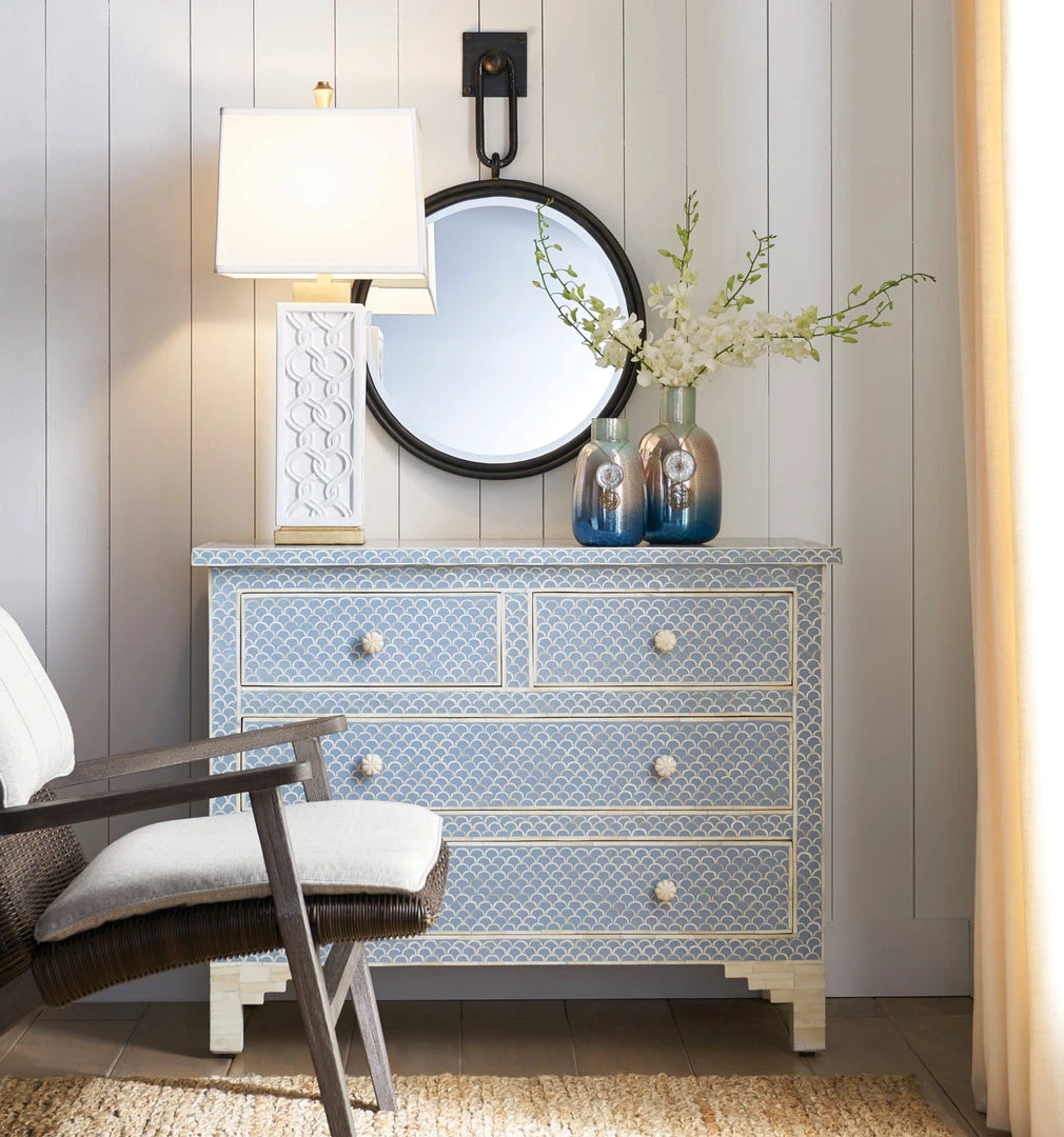 Wildwood Portico Lamp - White 4 Wildwood Portico Lamp - White