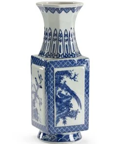 Chelsea House Ring Road Vase