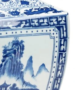 DECOR Chelsea House Ming Vase In Panel