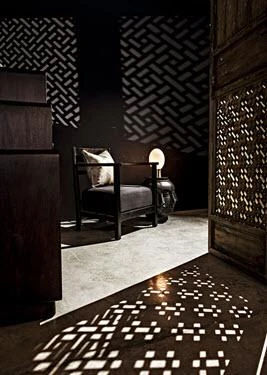 Noir Churchill Chair, Charcoal Black 12 Noir Churchill Chair, Charcoal Black