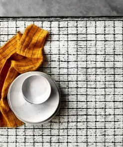 Loloi Beverly Hand Loomed Ivory / Black Rug 9 Loloi Beverly Hand Loomed Ivory / Black Rug