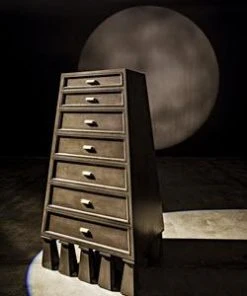 Noir Claire Tallboy, Pale