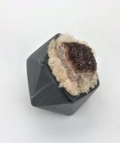 DECOR T&C Floral Company Black Marble Like Pentagon