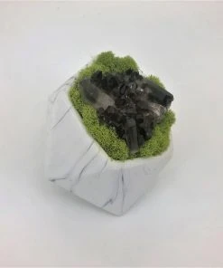 DECOR T&C Floral Company White Marble Like Pentagon