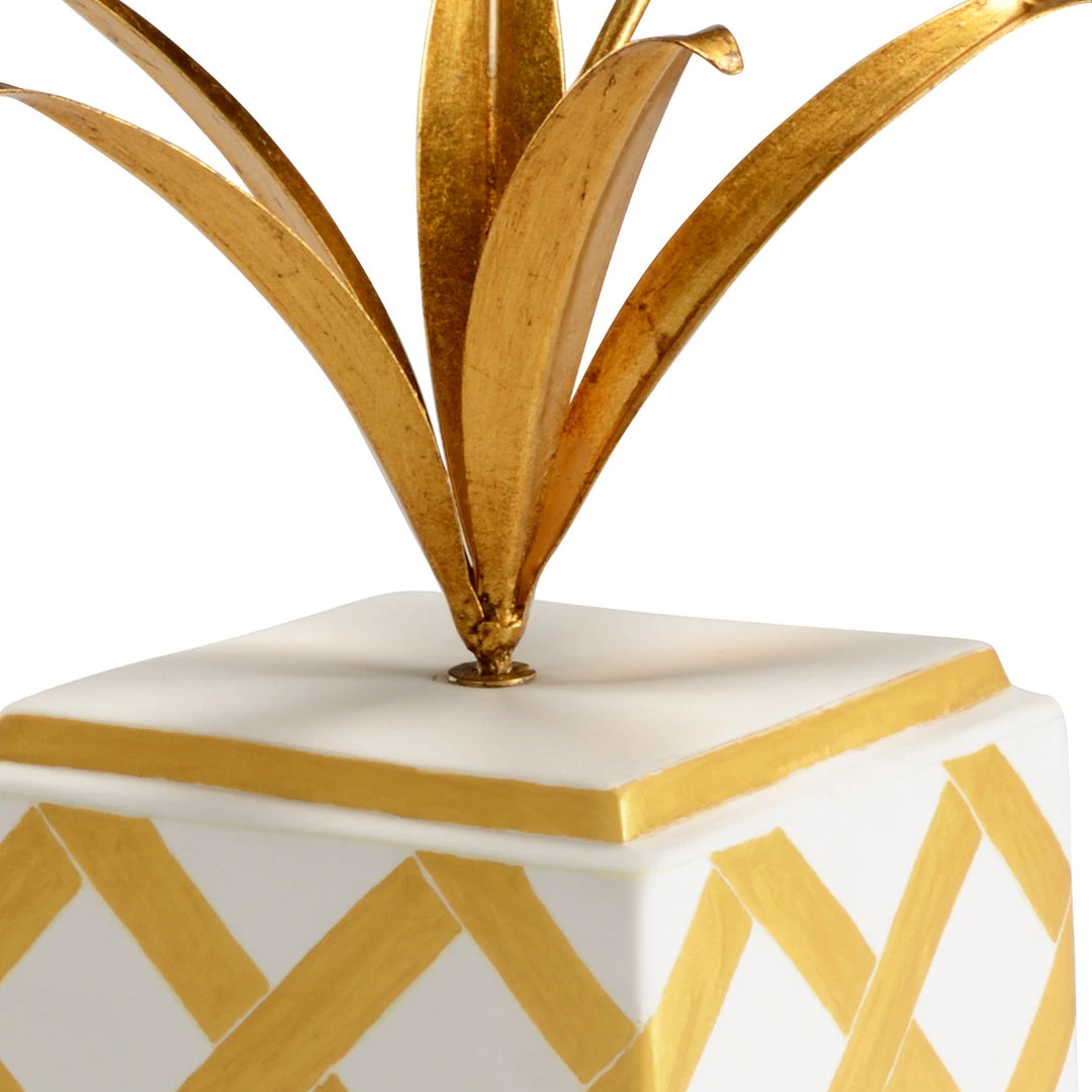 Chelsea House Square Flower Accent - Gold DECOR 4 Chelsea House Square Flower Accent - Gold DECOR