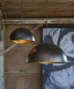 Regina Andrew Sigmund Pendant Large (Black And Gold)