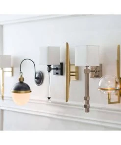 Regina Andrew Redford Sconce (Natural Brass)