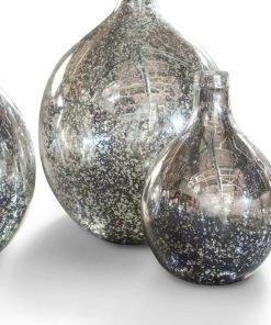 Regina Andrew Wine Spheres Set Of 3 (Antique Mercury) DECOR
